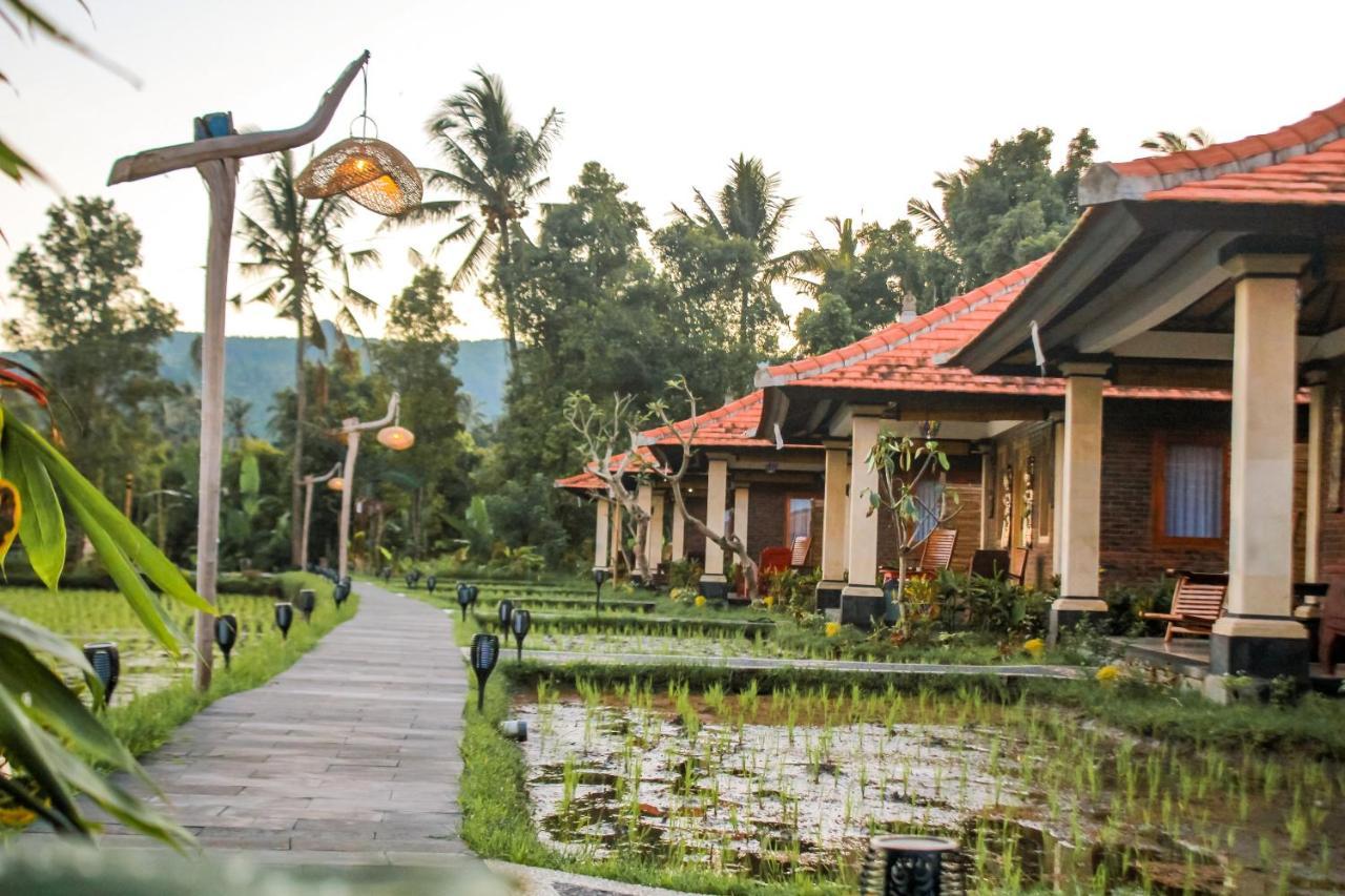 Villa Sri Lestari Banyuatis Munduk Exterior foto